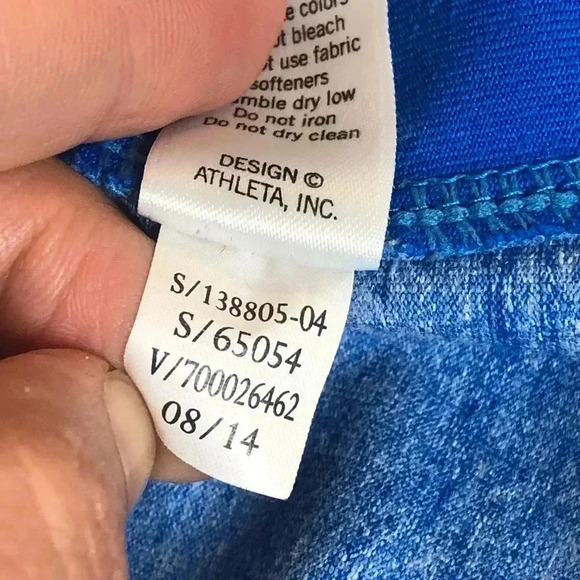 Athleta Performance Top Womens Large Long Sleeves Blue Athletic Outdoor - Picture 9 of 9